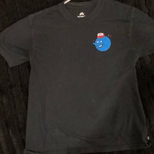 Nike sb shirt